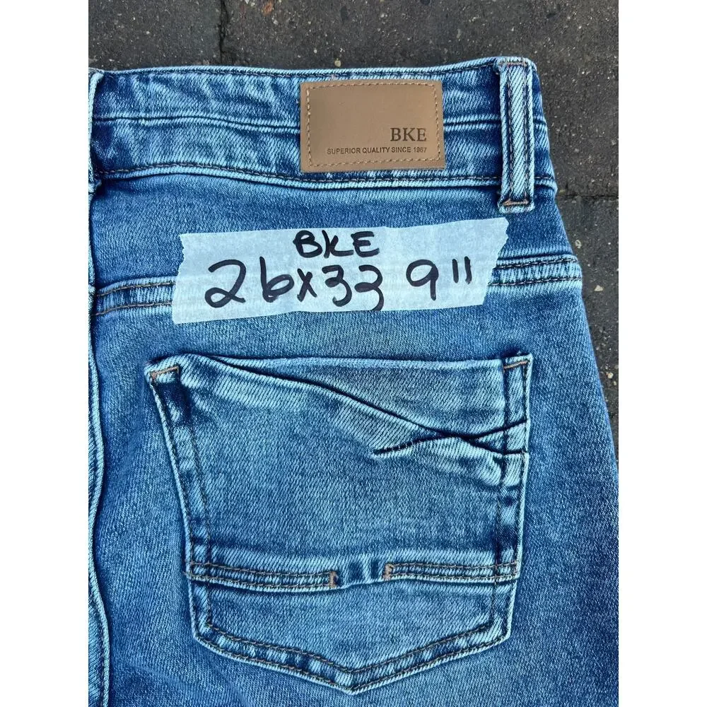 BKE Payton universal fit mid rise distressed straight jeans size 26x33 - Picture 7 of 8